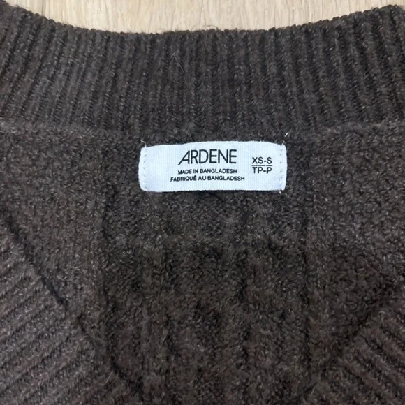 Sweater - Picture 2 of 3